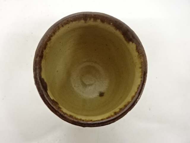  壺屋焼　人間国宝　金城次郎造　魚文　湯呑